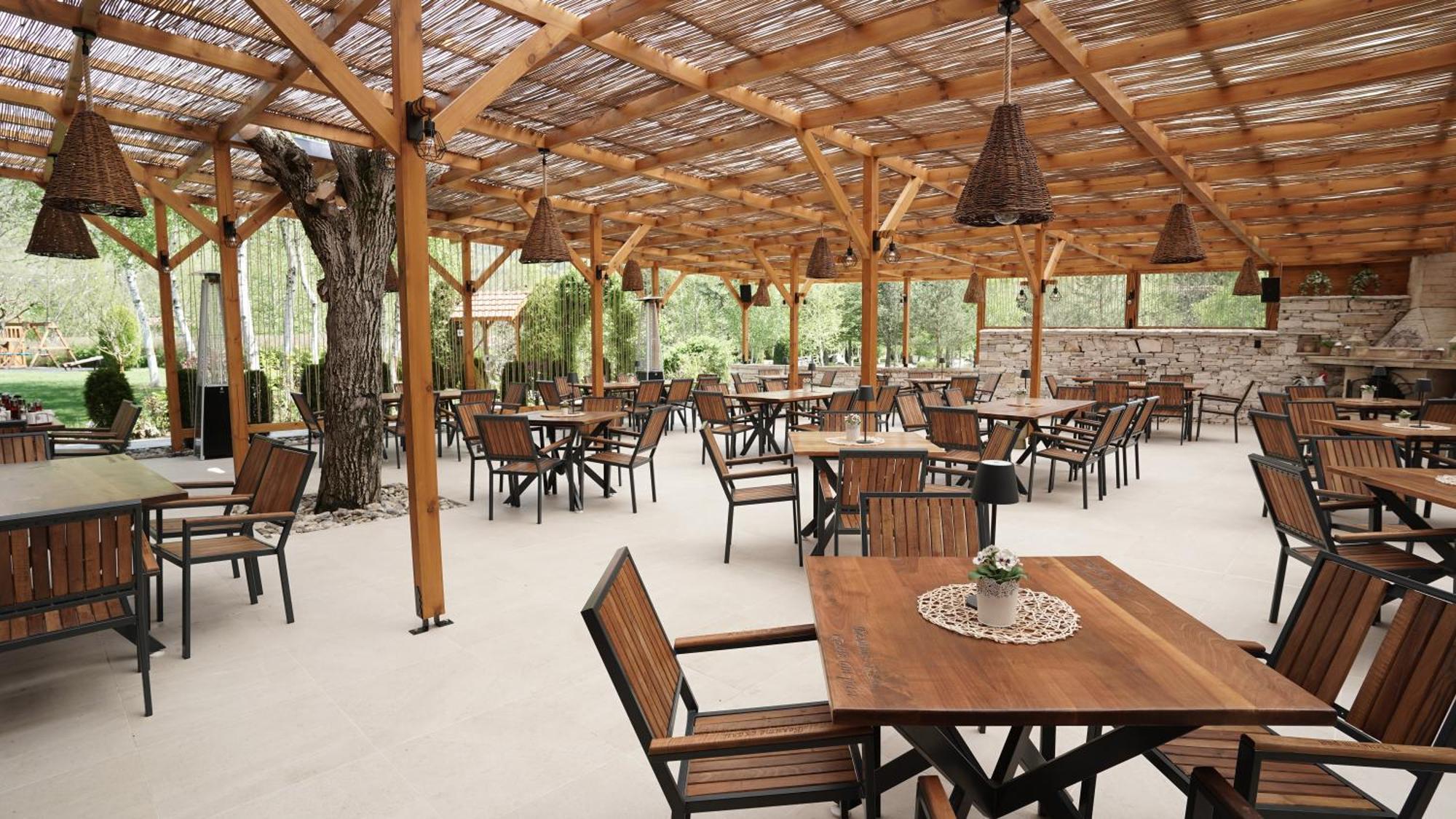 Комплекс Белите Скали Hotell Gaytaninovo Exteriör bild